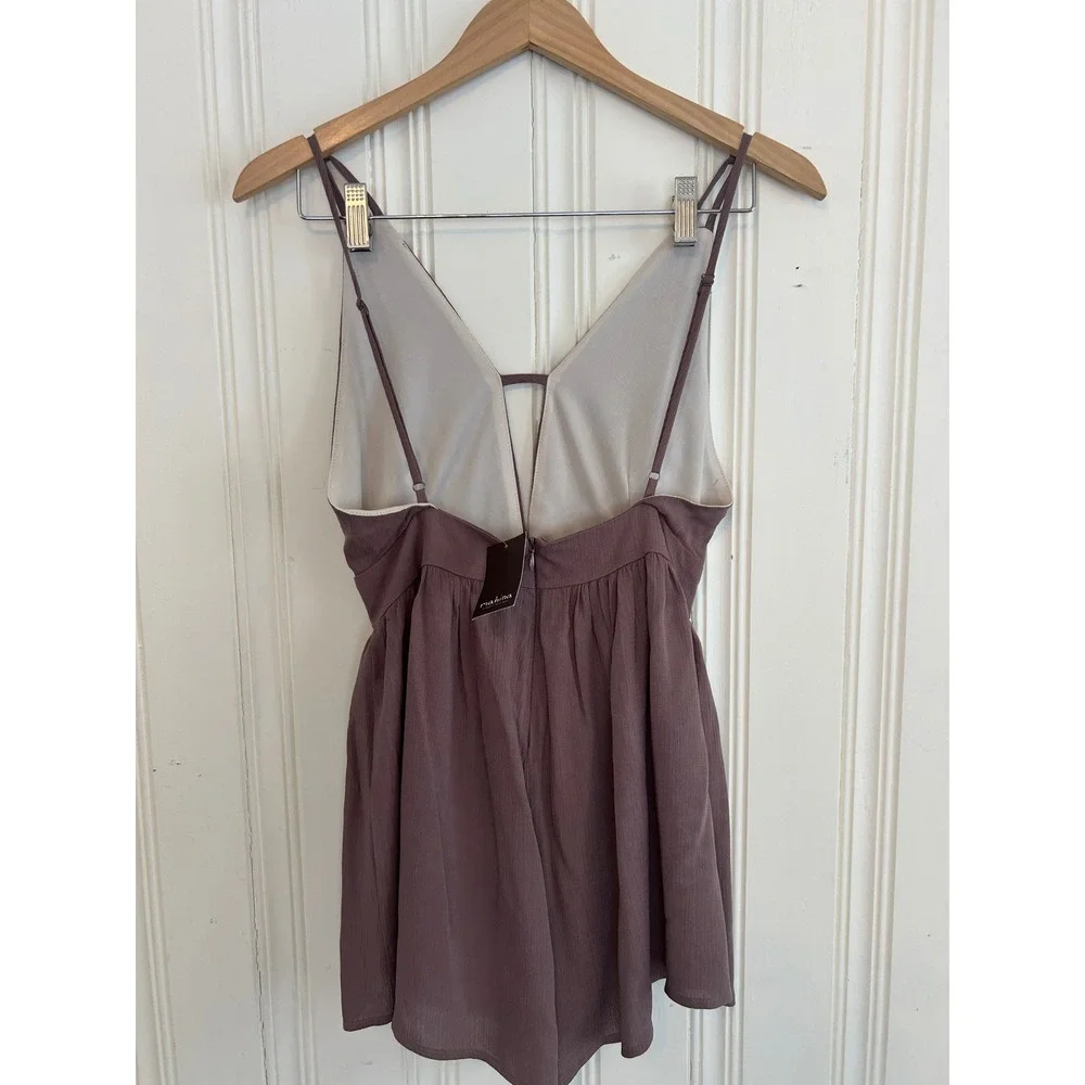 NWT Mahina Hawaii Romper Taupe Brown Deep V Neck Small Resort Vacation Boutique - Picture 3 of 10